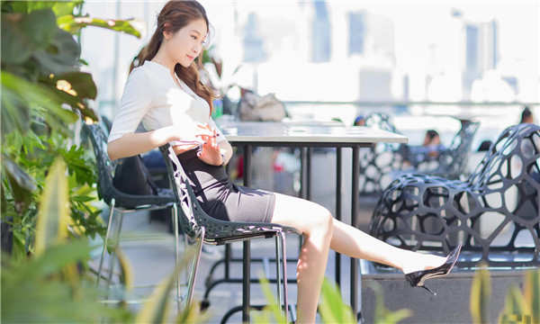 临夏市找女人帮生孩子多少钱｜女人找男人帮忙生孩子